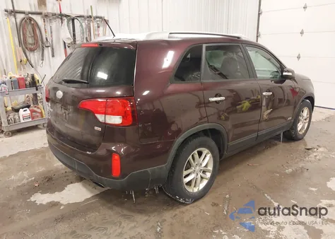 2015 Kia Sorento Lx из США, поврежденный, VIN 5XYKTCA66FG584752